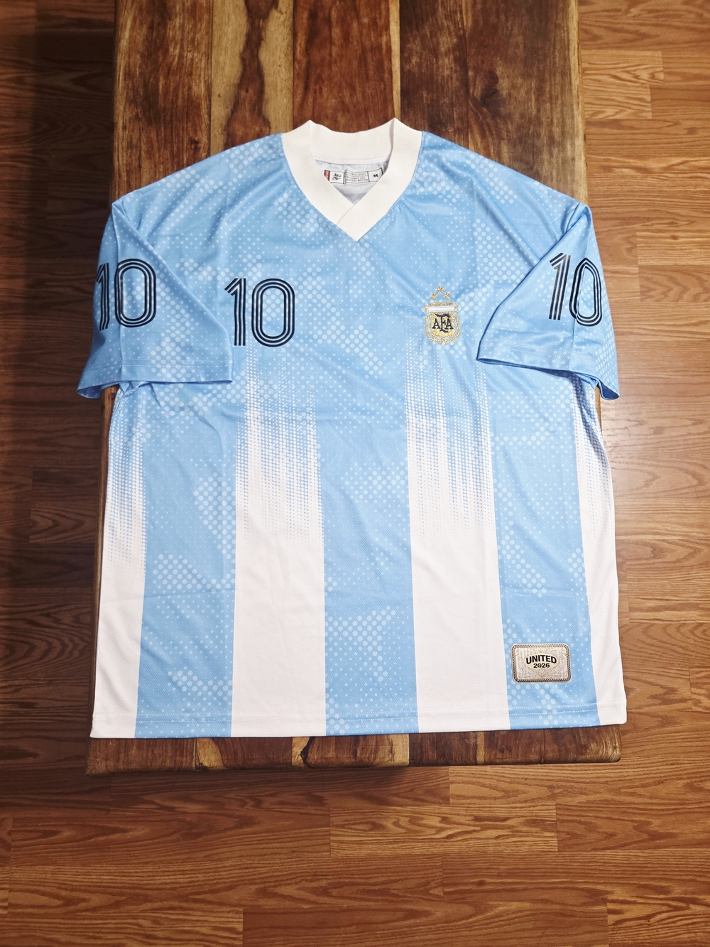 JaceyJace Men's Argentina "Messi" Jersey with Crest and Number 10. Size Medium